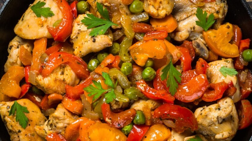 One Pot Chicken and Vegetables Skillet