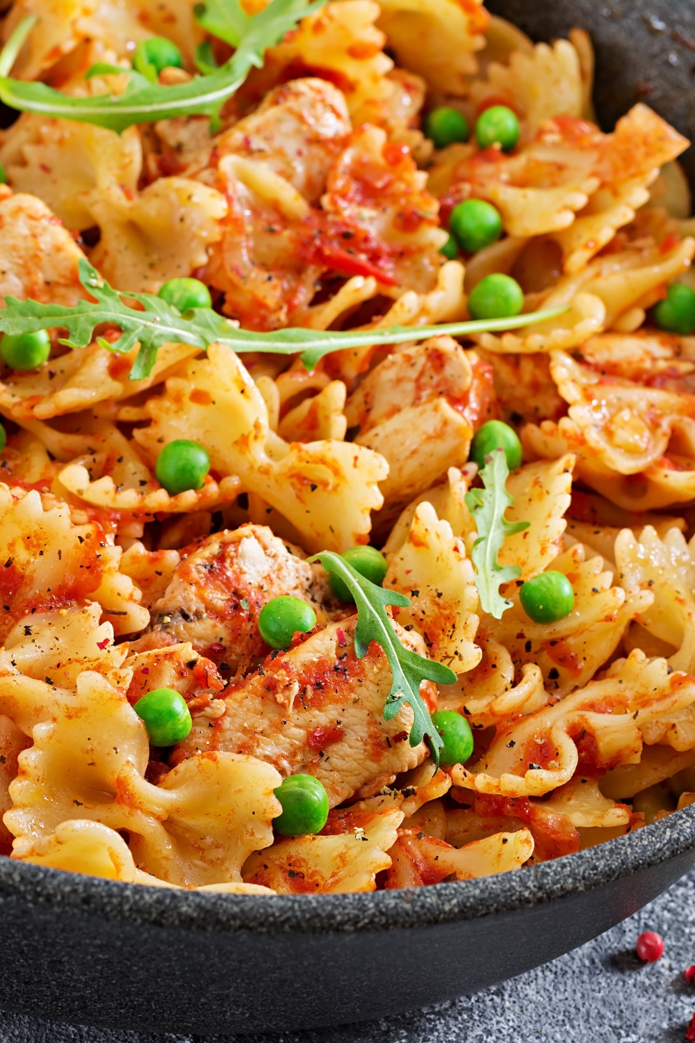 Farfalle Pasta With Chicken Fillet